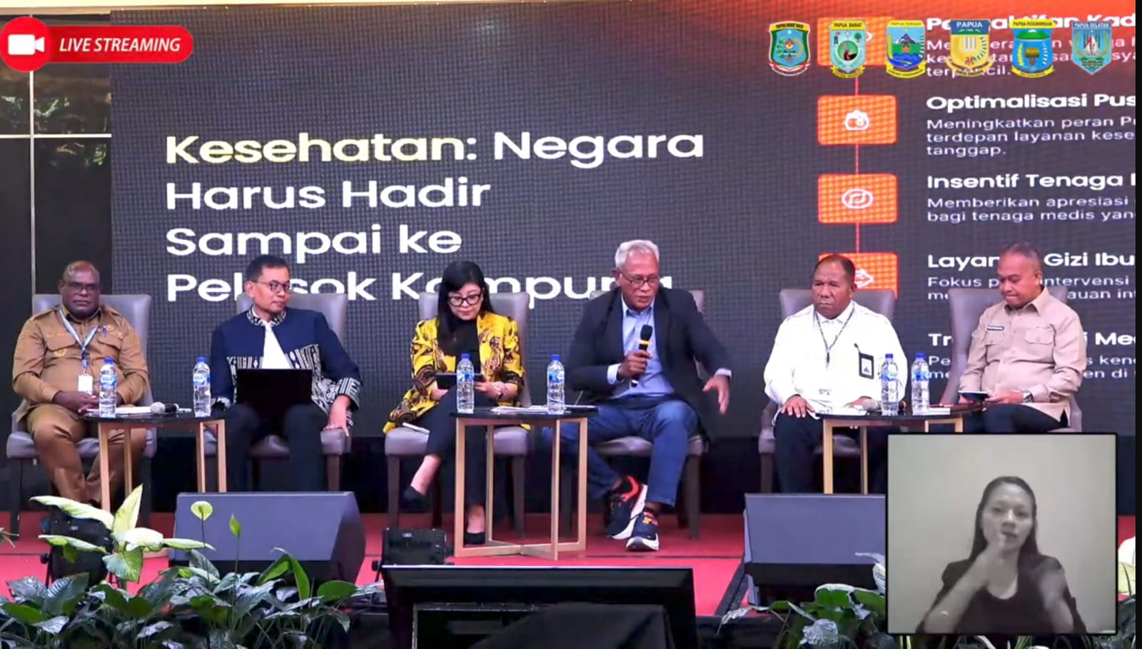 Komarudin Watubun : “Otsus Bukan untuk Ruang Ber-AC, Tapi untuk Rakyat di Kampung”